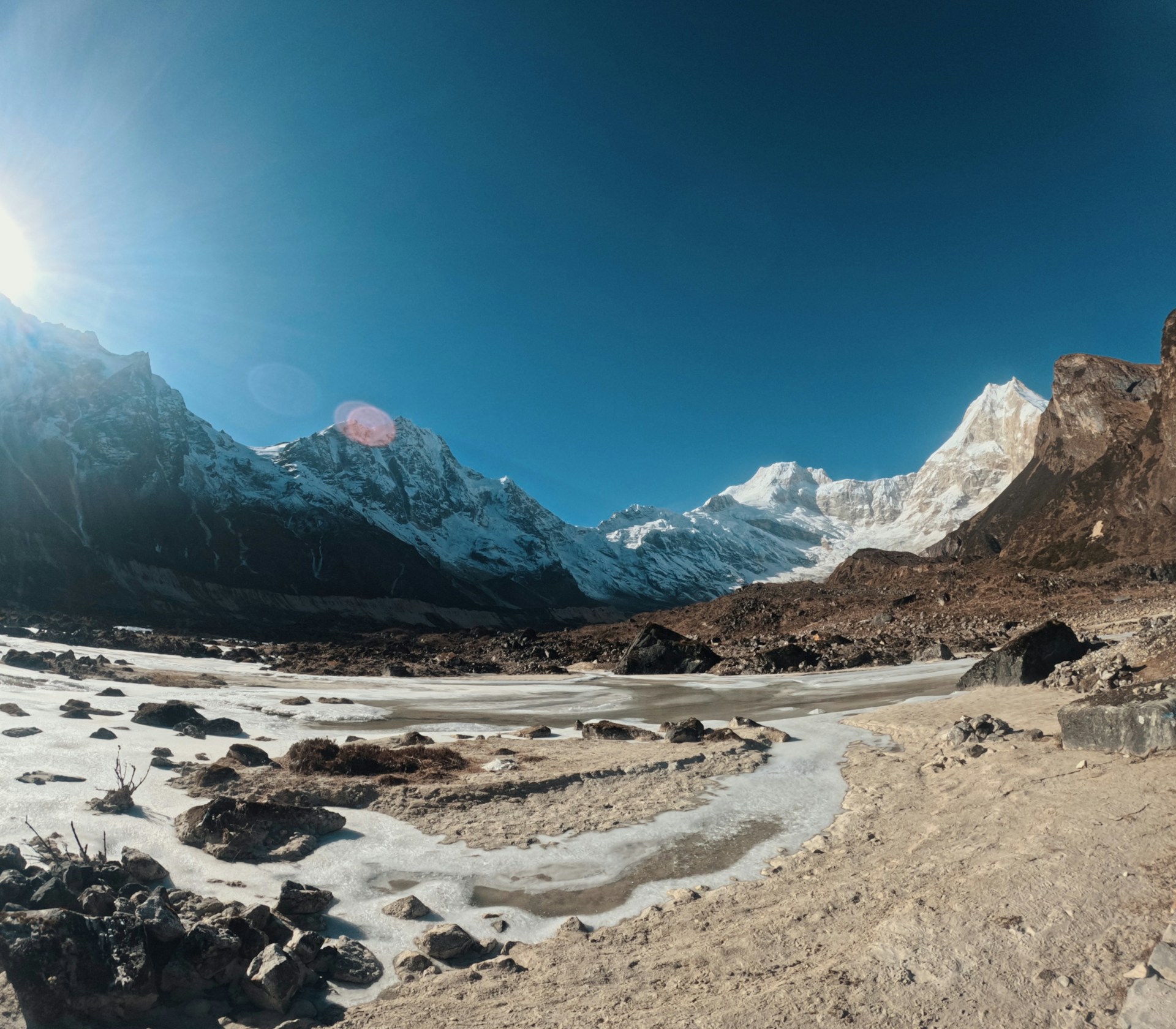Manaslu Circuit Trek – 17 days